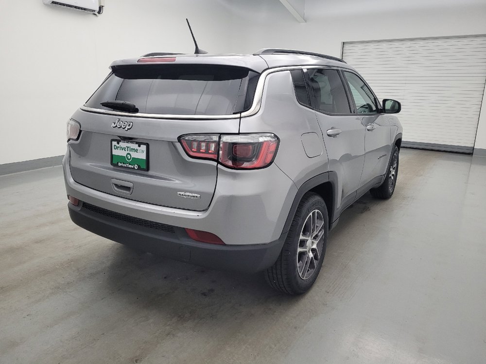 Used 2019 Jeep Compass Latitude w/ Popular Equipment Group FWD image 9