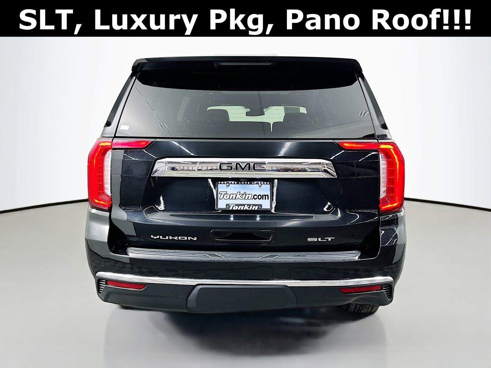 Used 2023 GMC Yukon XL SLT image 7