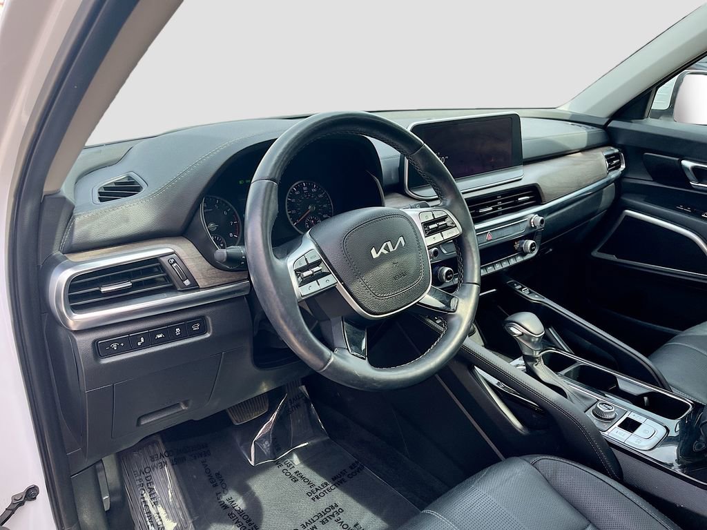 Used 2022 Kia Telluride EX image 9