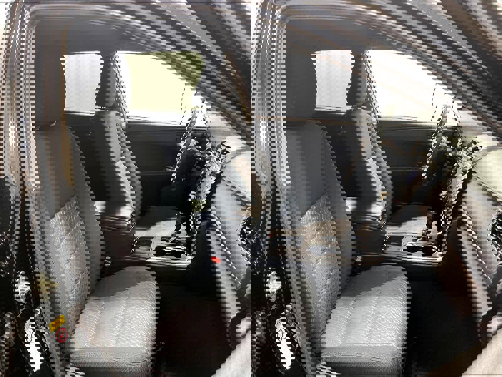 Used 2017 Toyota Camry LE image 11