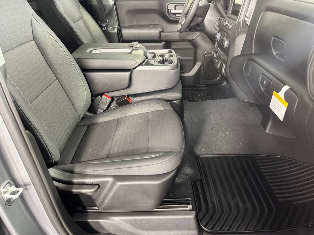 New 2026 Chevrolet Silverado 1500 Custom w/ Turbomax Blackout Package AWD/4WD image 18