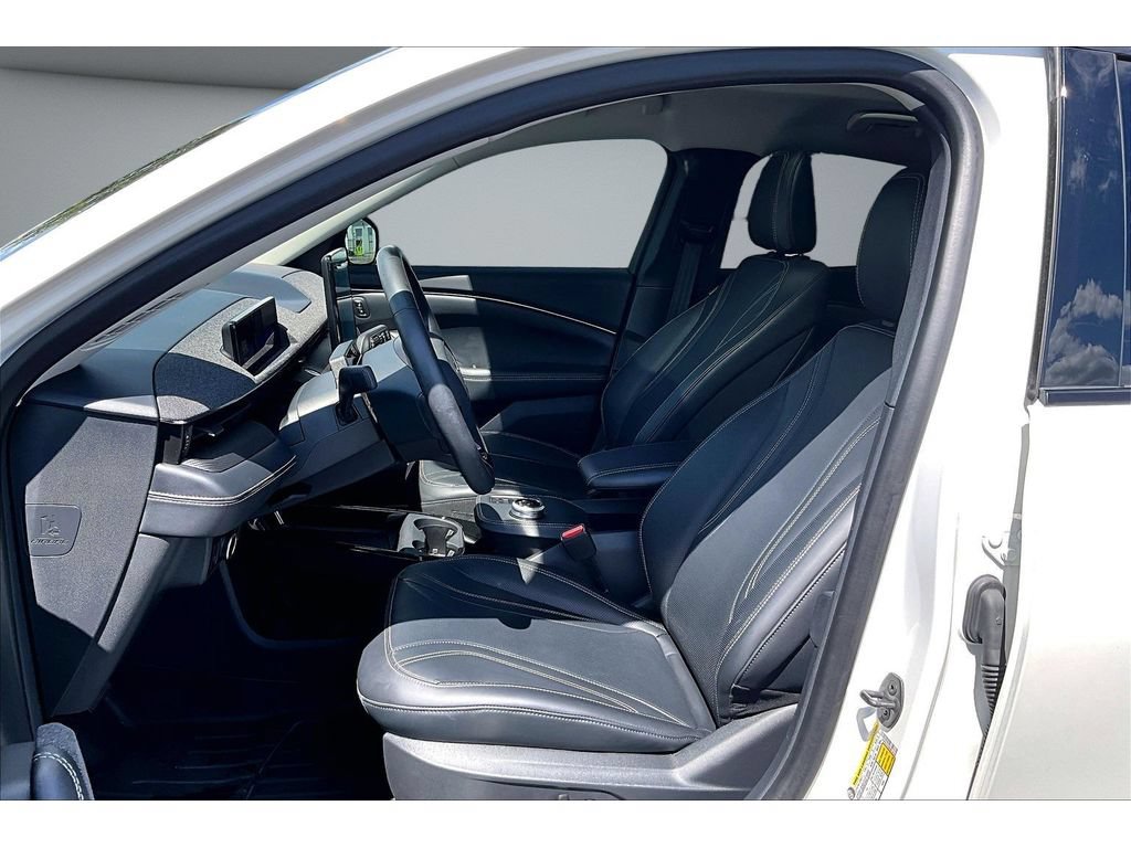 Used 2023 Ford Mustang Mach-E Premium AWD/4WD image 32
