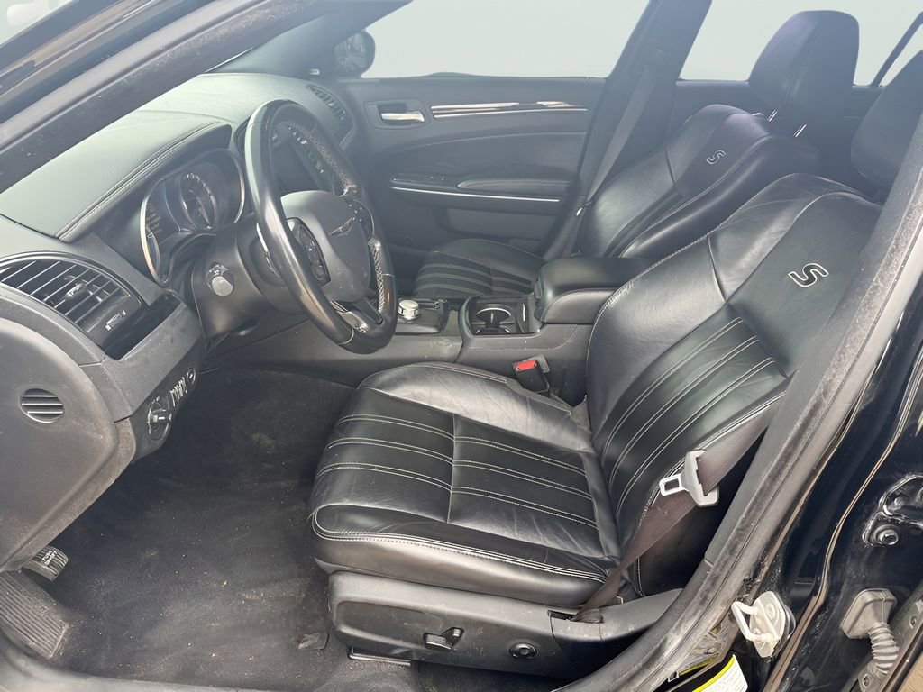 Used 2021 Chrysler 300 S RWD image 5