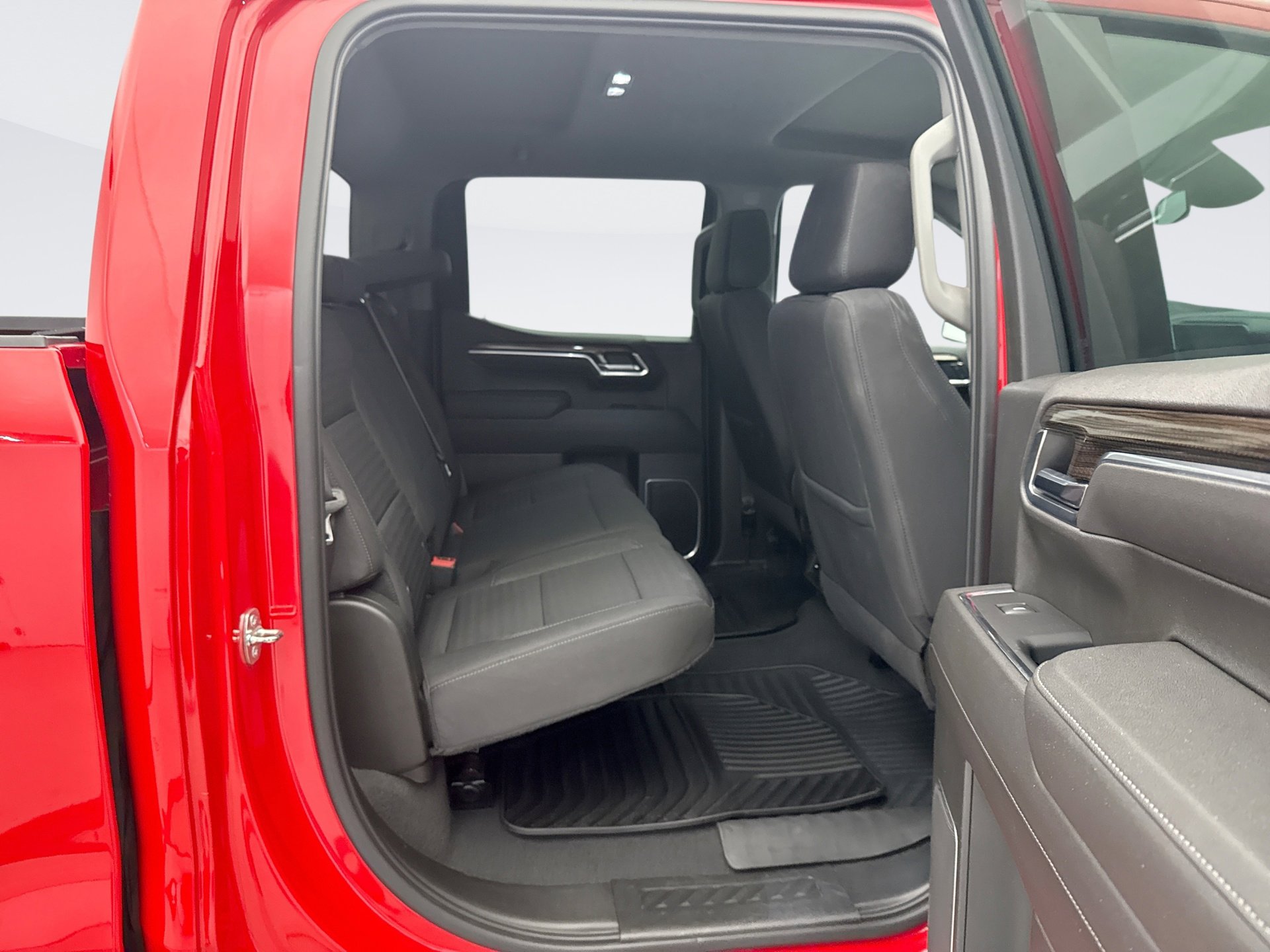 Used 2022 Chevrolet Silverado 1500 LT image 17