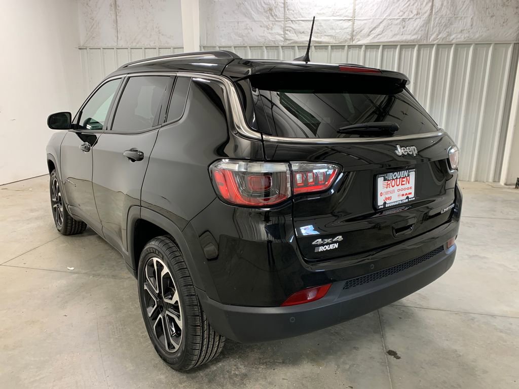 Used 2022 Jeep Compass Limited AWD/4WD image 23