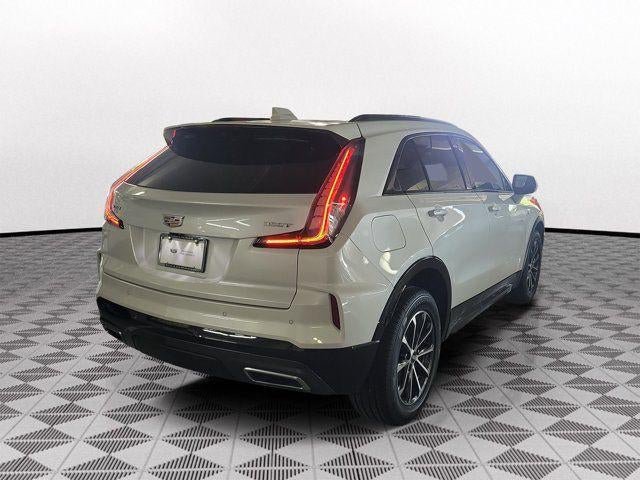 Certified 2024 Cadillac XT4 Sport FWD image 6