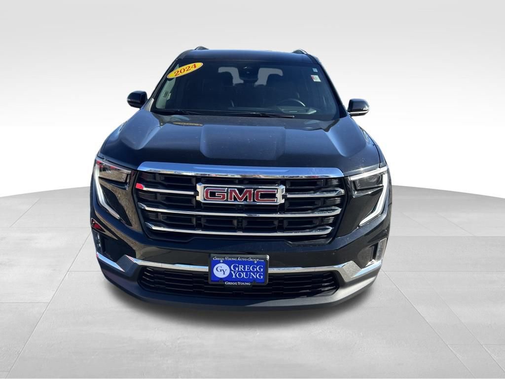 Used 2024 GMC Acadia Elevation image 10