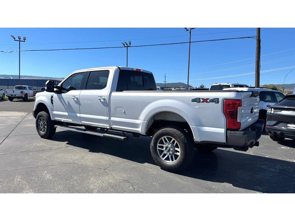 Used 2018 Ford F350 Lariat image 6