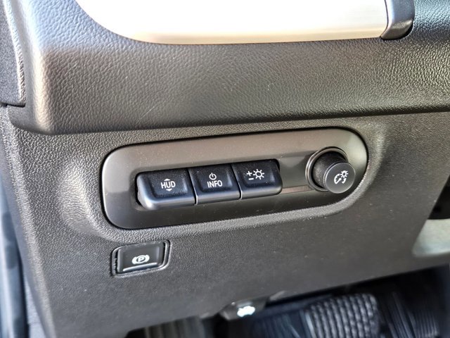 Used 2023 GMC Terrain Denali image 11