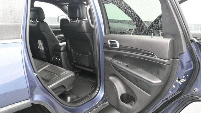 Used 2021 Jeep Grand Cherokee Limited AWD/4WD image 17