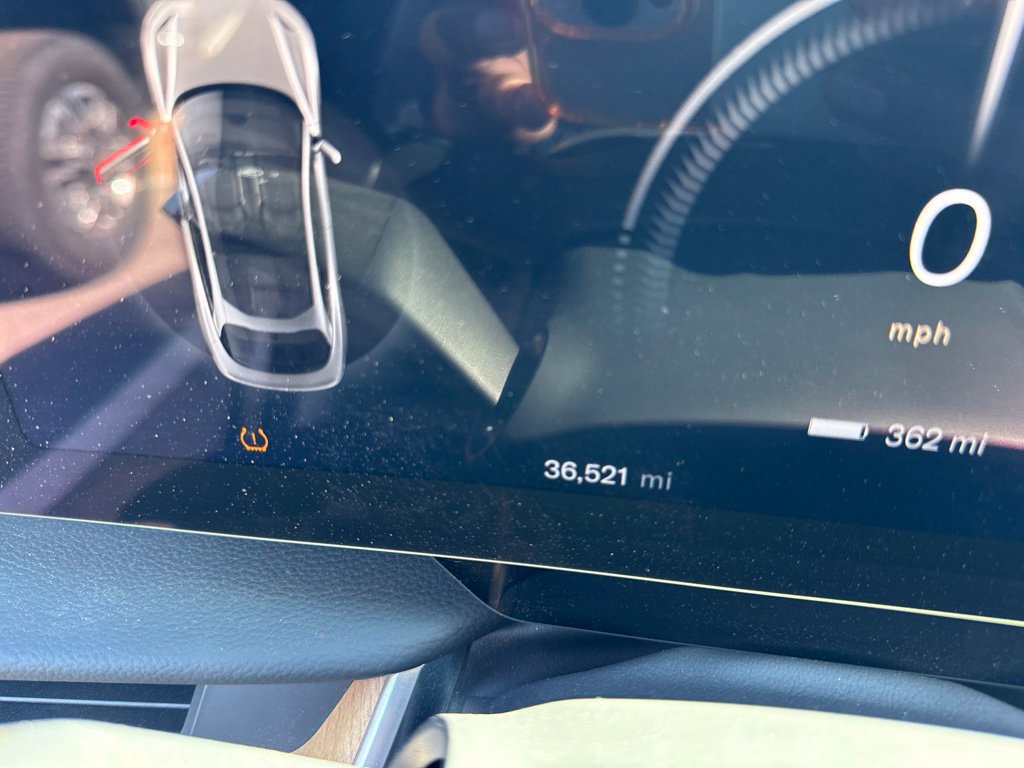 Used 2023 Lucid Air Touring AWD/4WD image 7