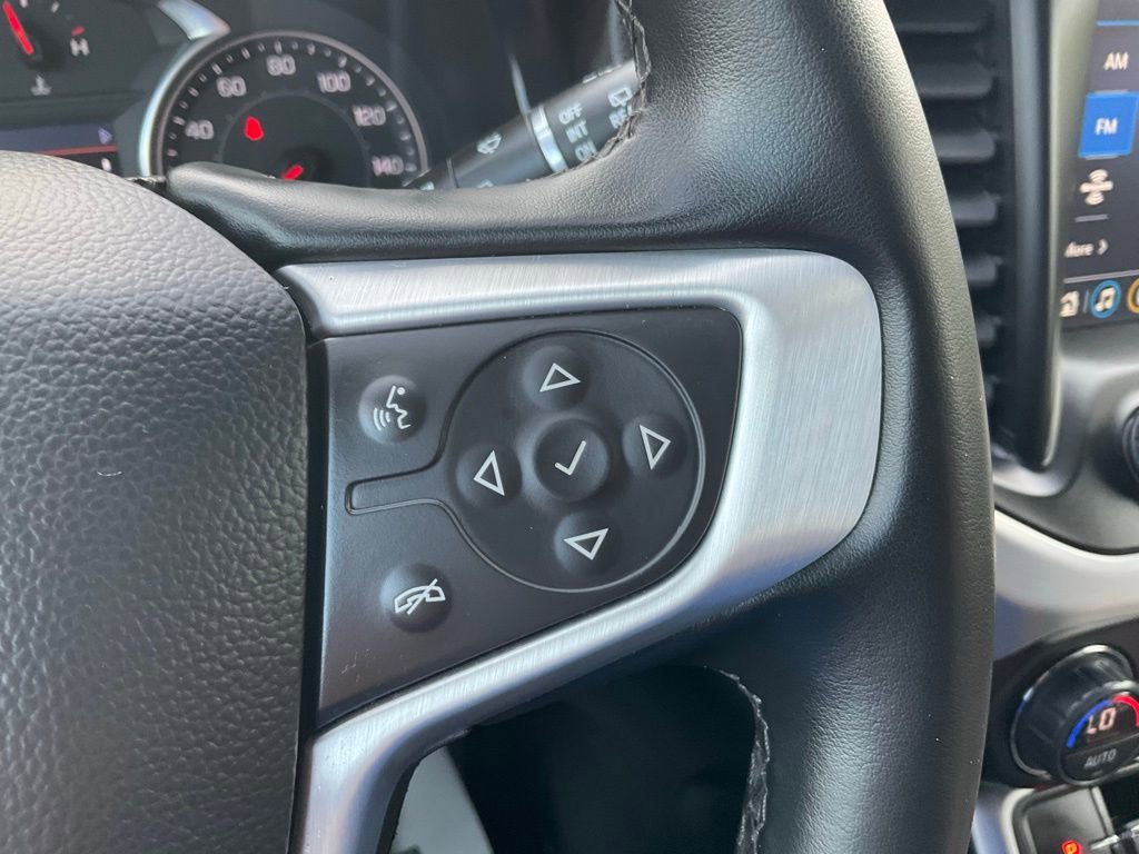 Used 2023 GMC Acadia SLT image 7