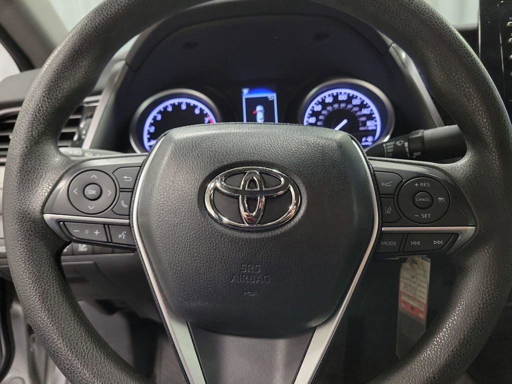 Used 2023 Toyota Camry LE image 19
