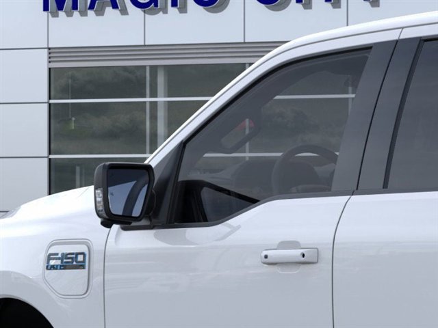 Used 2025 Ford F150 Lightning Flash image 20
