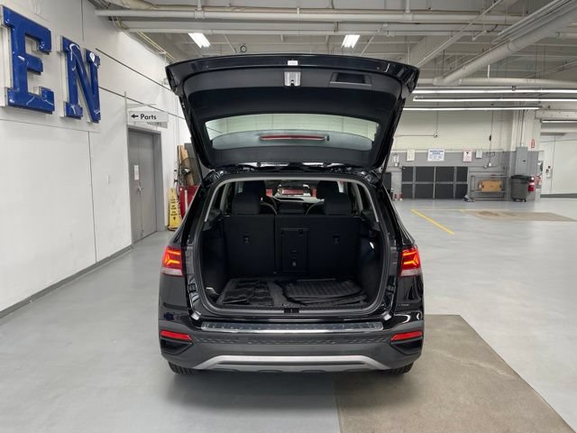 Used 2024 Volkswagen Taos S AWD/4WD image 9
