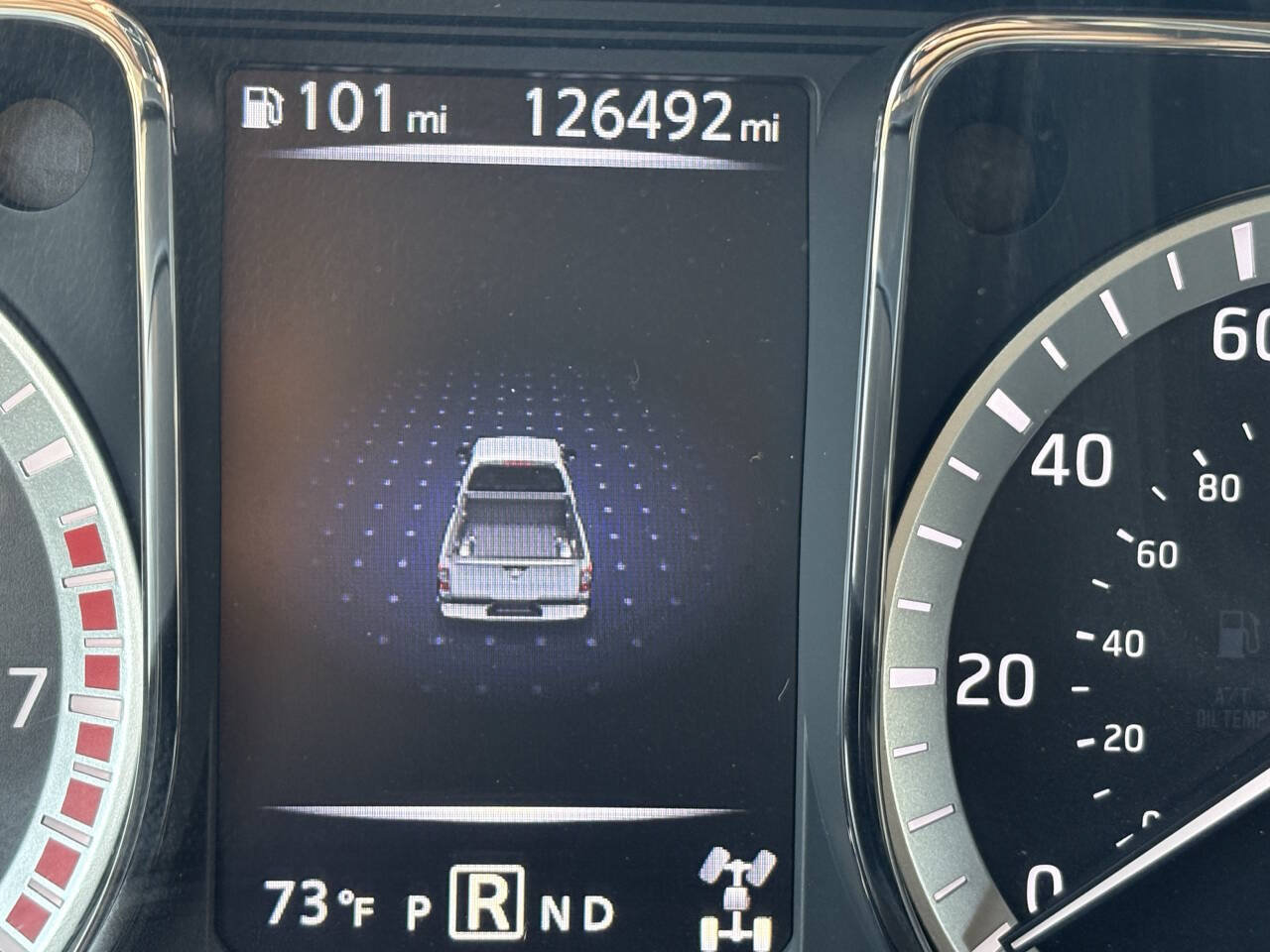 Used 2018 Nissan Titan SV AWD/4WD image 39