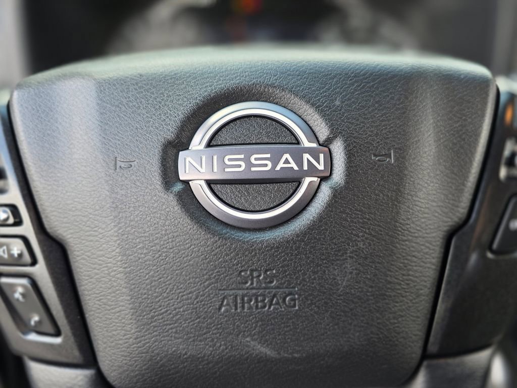 Used 2023 Nissan Frontier SV image 23
