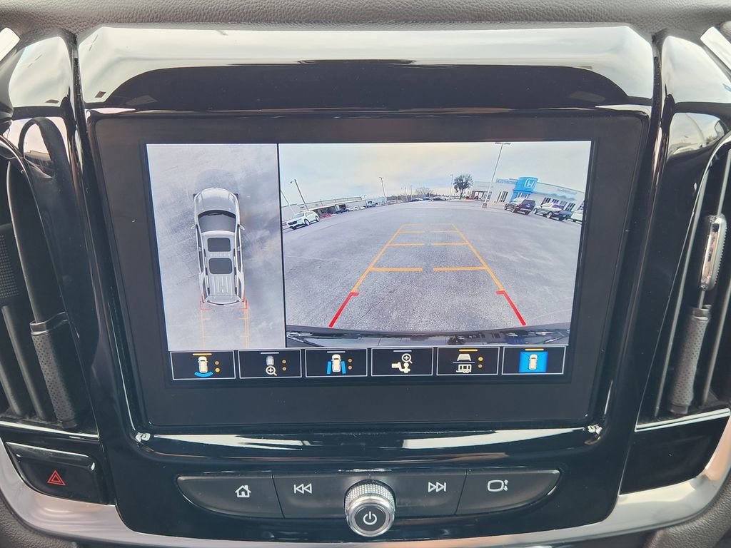 Used 2023 Chevrolet Traverse RS w/ LPO, Floor Liner Package image 21