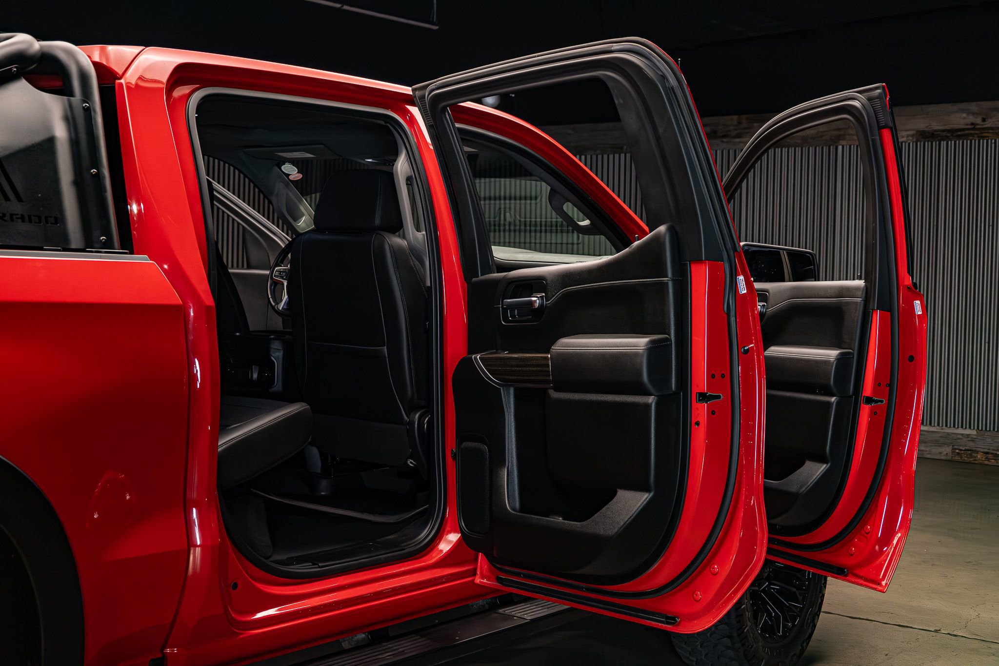 Used 2020 Chevrolet Silverado 1500 LT Trail Boss AWD/4WD image 33