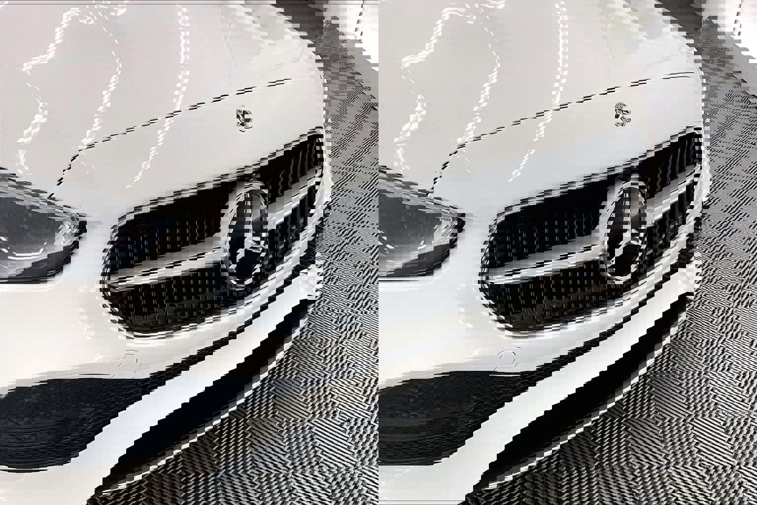 Certified 2024 Mercedes-Benz C 300 Sedan image 31