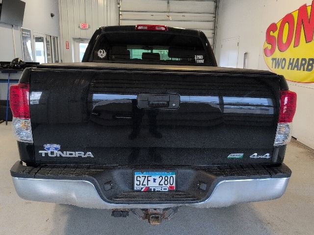 Used 2011 Toyota Tundra 4x4 CrewMax w/ SR5 Pkg image 3