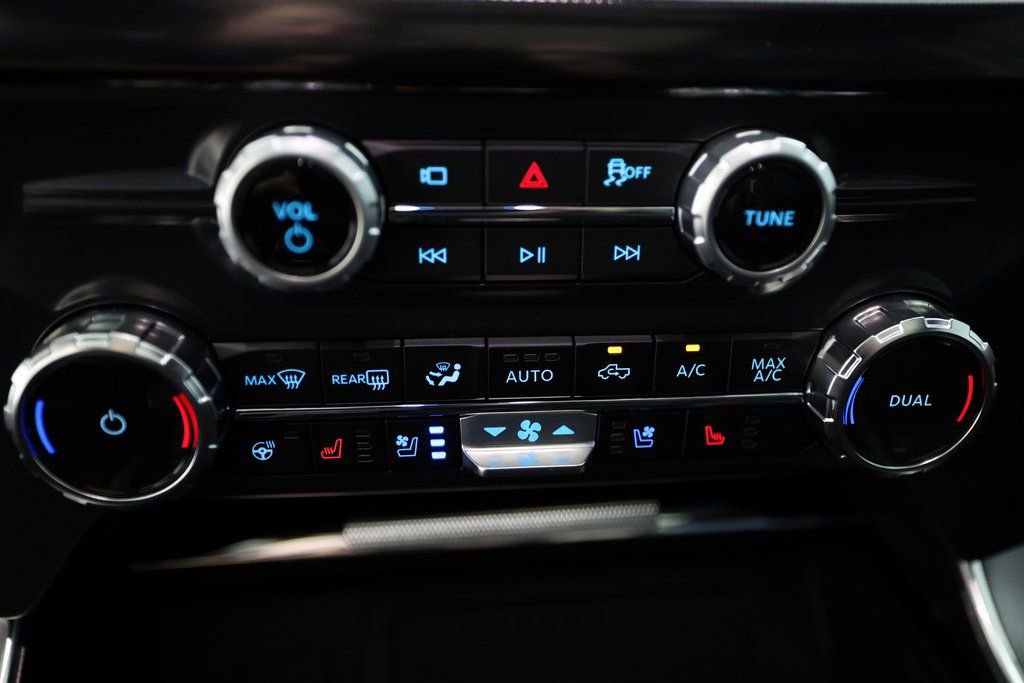 Used 2025 Ford F150 Raptor w/ Equipment Group 803A Raptor R image 26