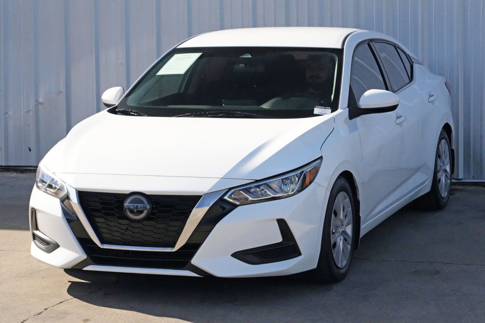 Used 2020 Nissan Sentra S image 39