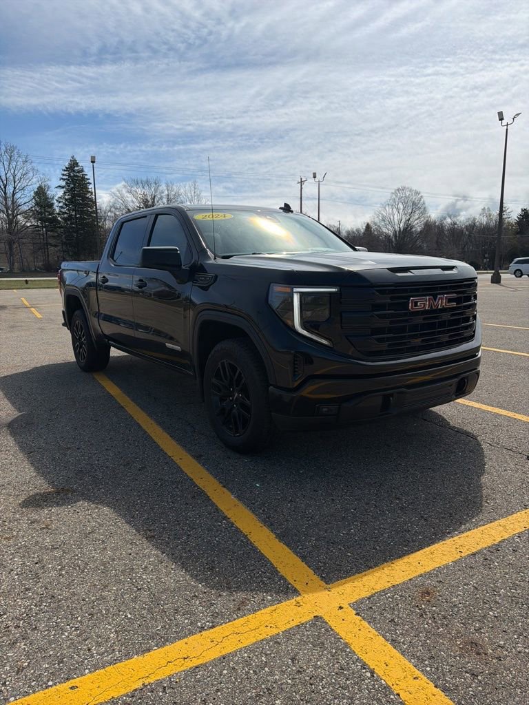 Used 2024 GMC Sierra 1500 Elevation w/ X31 Off-Road Package image 3