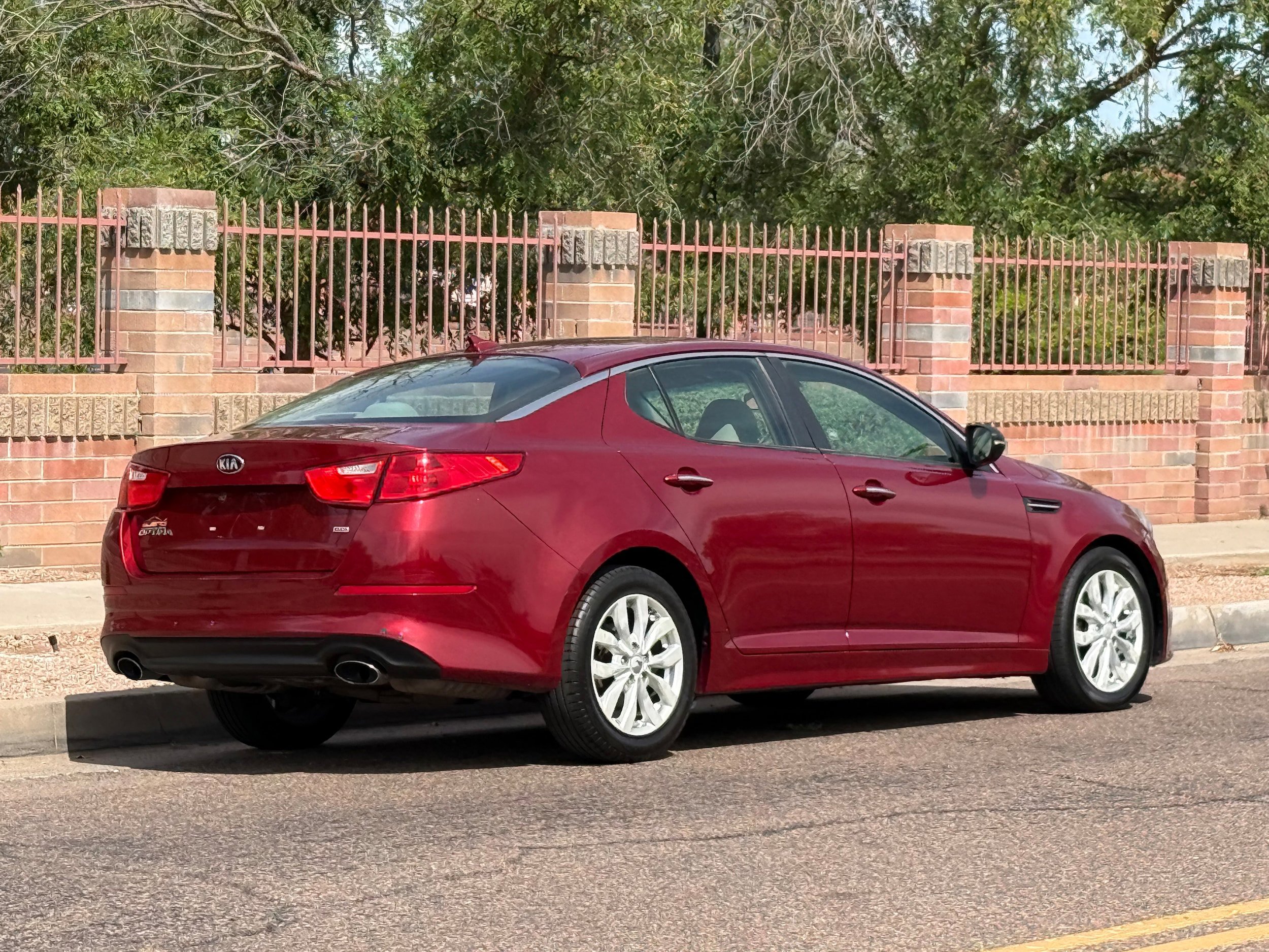 Used 2014 Kia Optima LX FWD image 10