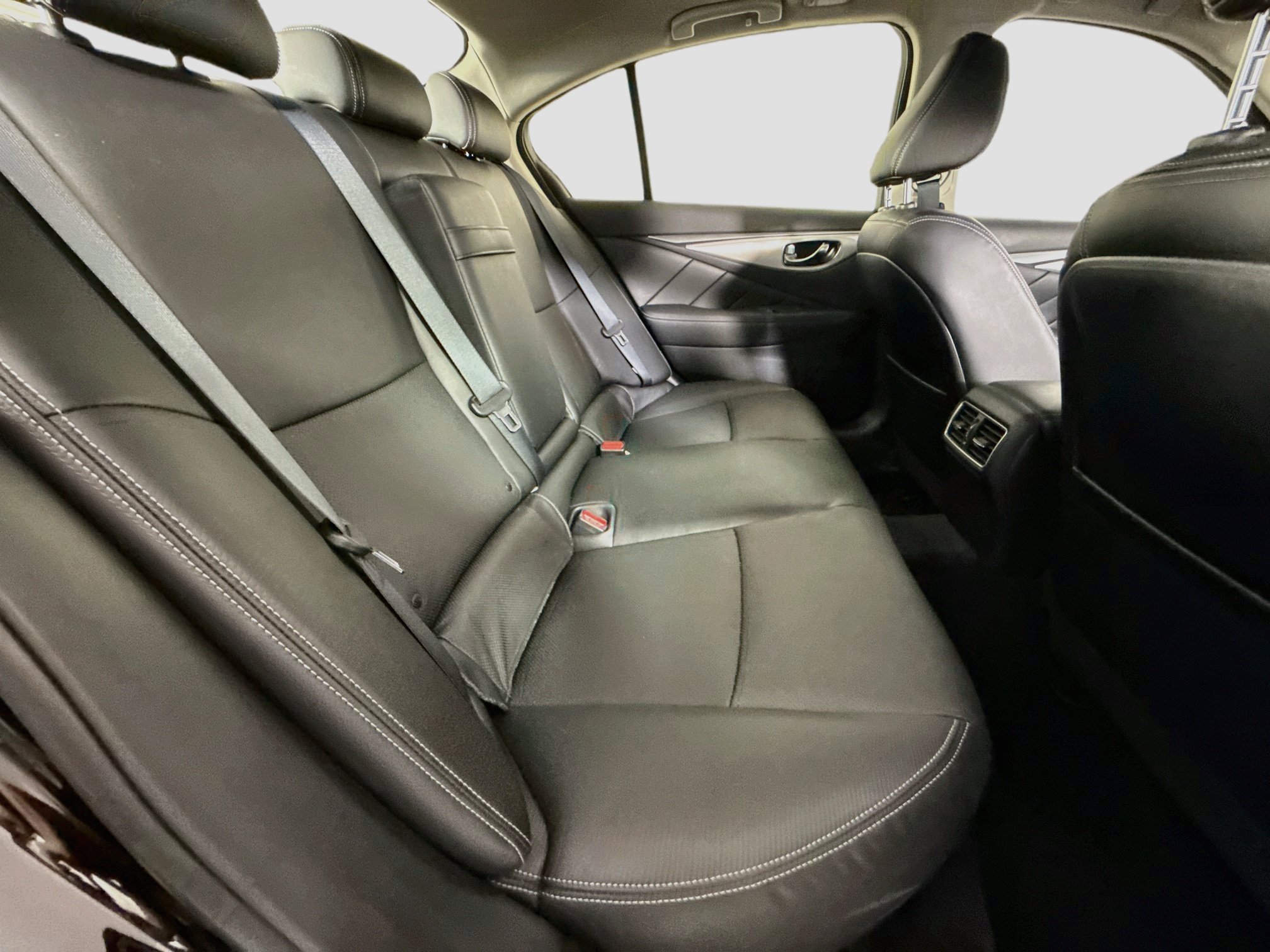 Used 2024 INFINITI Q50 Luxe AWD/4WD image 27