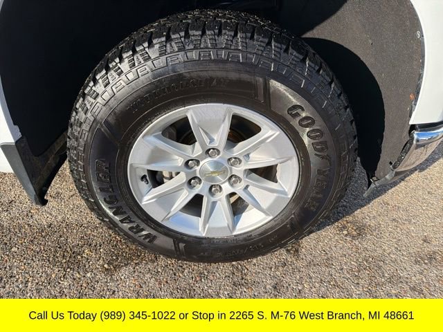 Used 2021 Chevrolet Silverado 1500 LT w/ Remote Start Package image 6