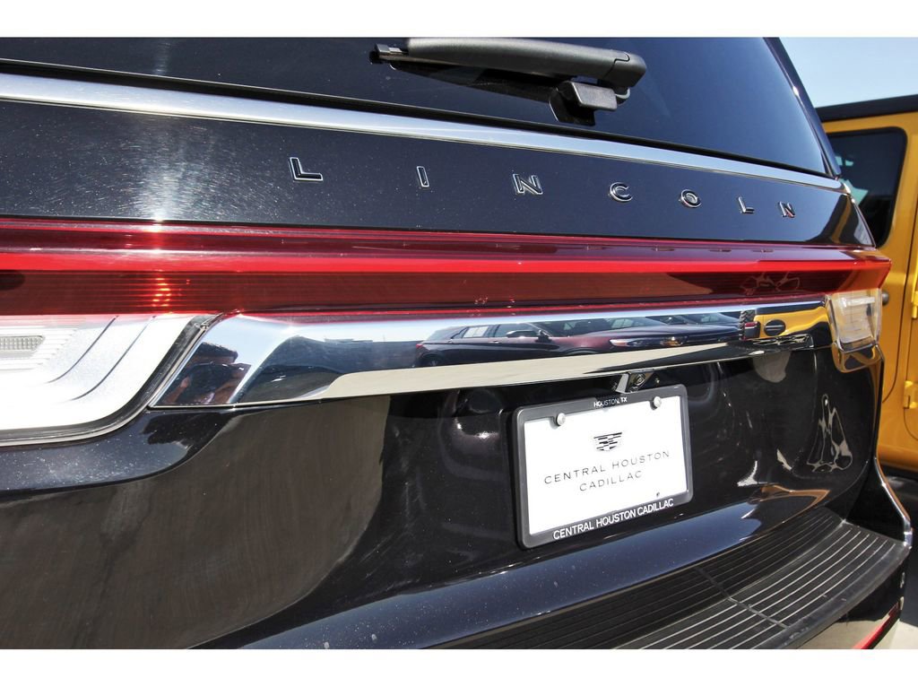 Used 2023 Lincoln Navigator L Black Label image 31