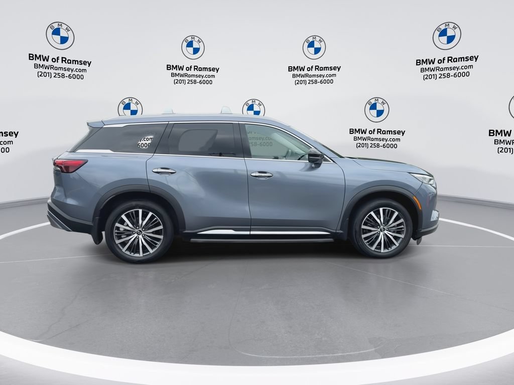 Used 2023 INFINITI QX60 Sensory AWD/4WD image 9
