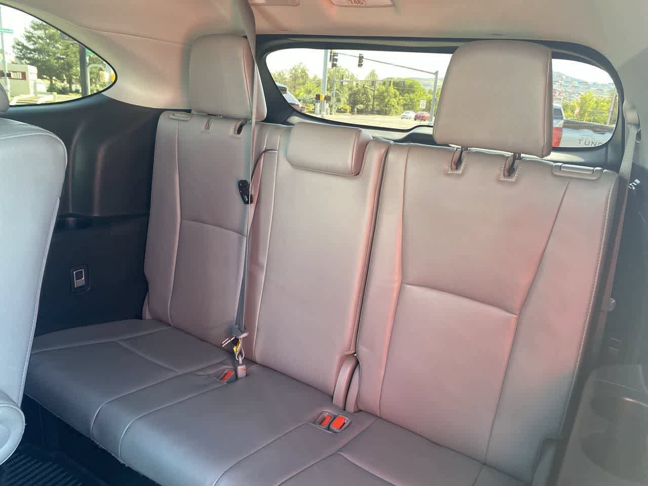 Used 2021 Toyota Highlander Platinum AWD/4WD image 24