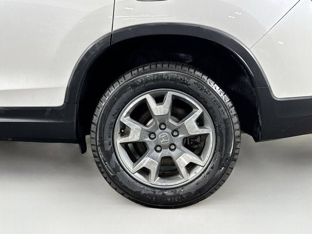 Used 2023 Honda Passport TrailSport image 31