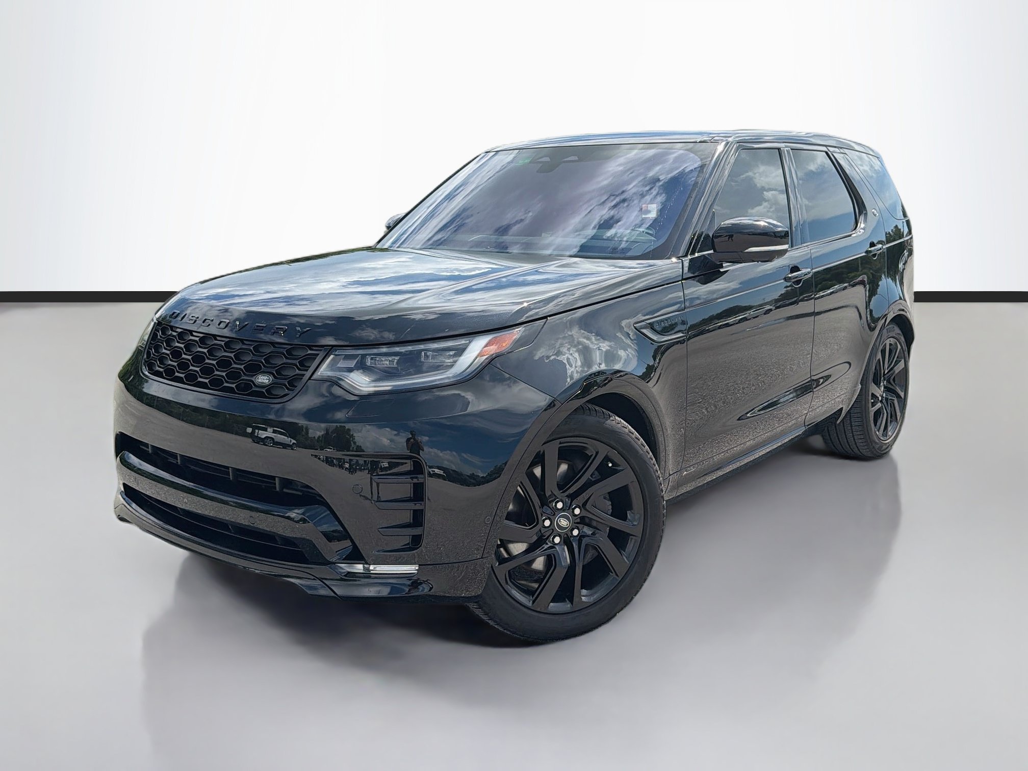 Used 2022 Land Rover Discovery S R-Dynamic