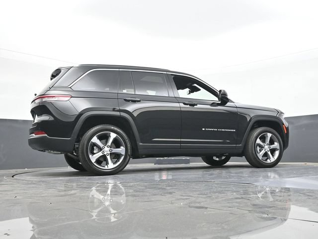 Used 2026 Jeep Grand Cherokee Limited w/ Luxury Tech Group II AWD/4WD image 52