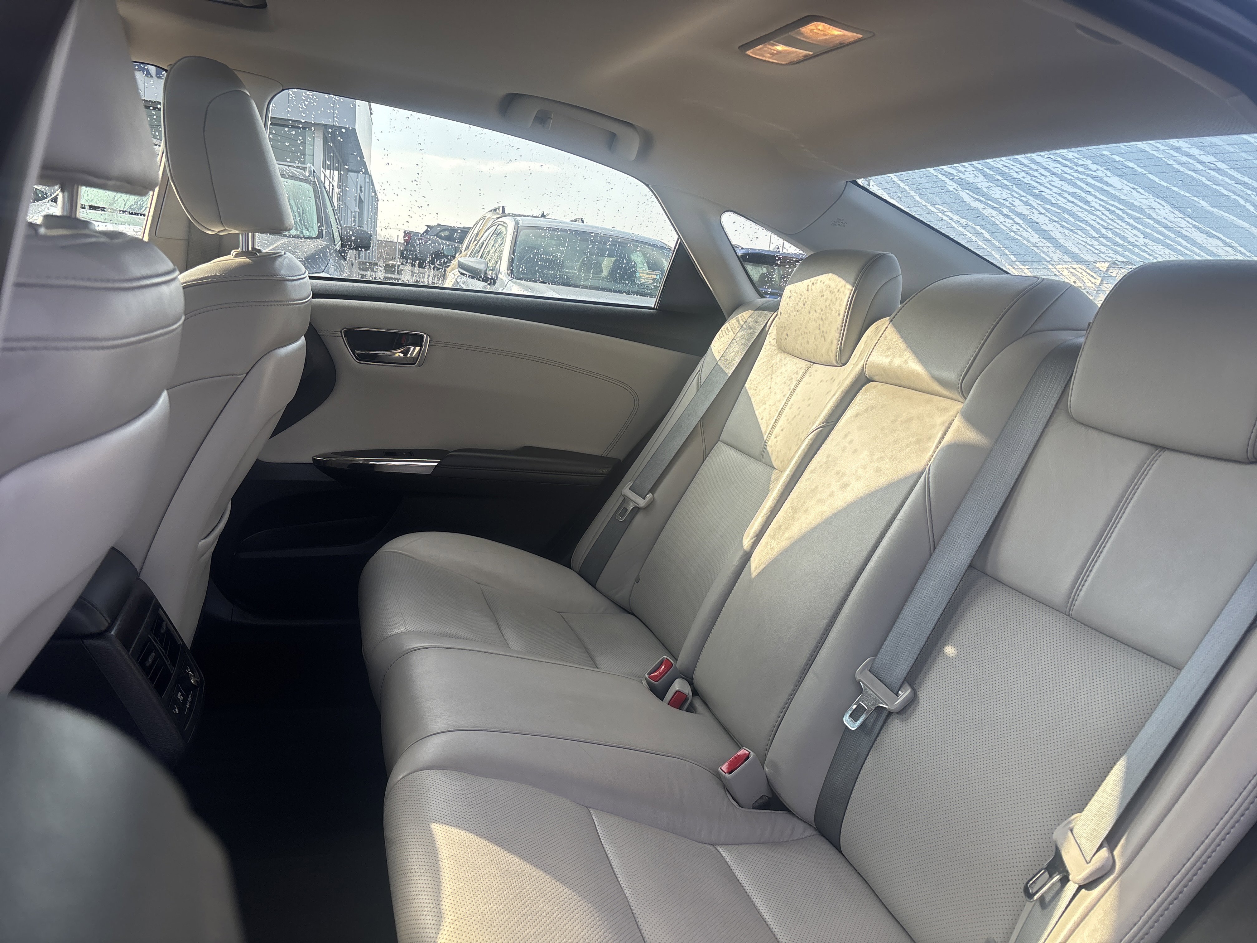 Used 2017 Toyota Avalon Limited w/ All Weather Liner Package image 19