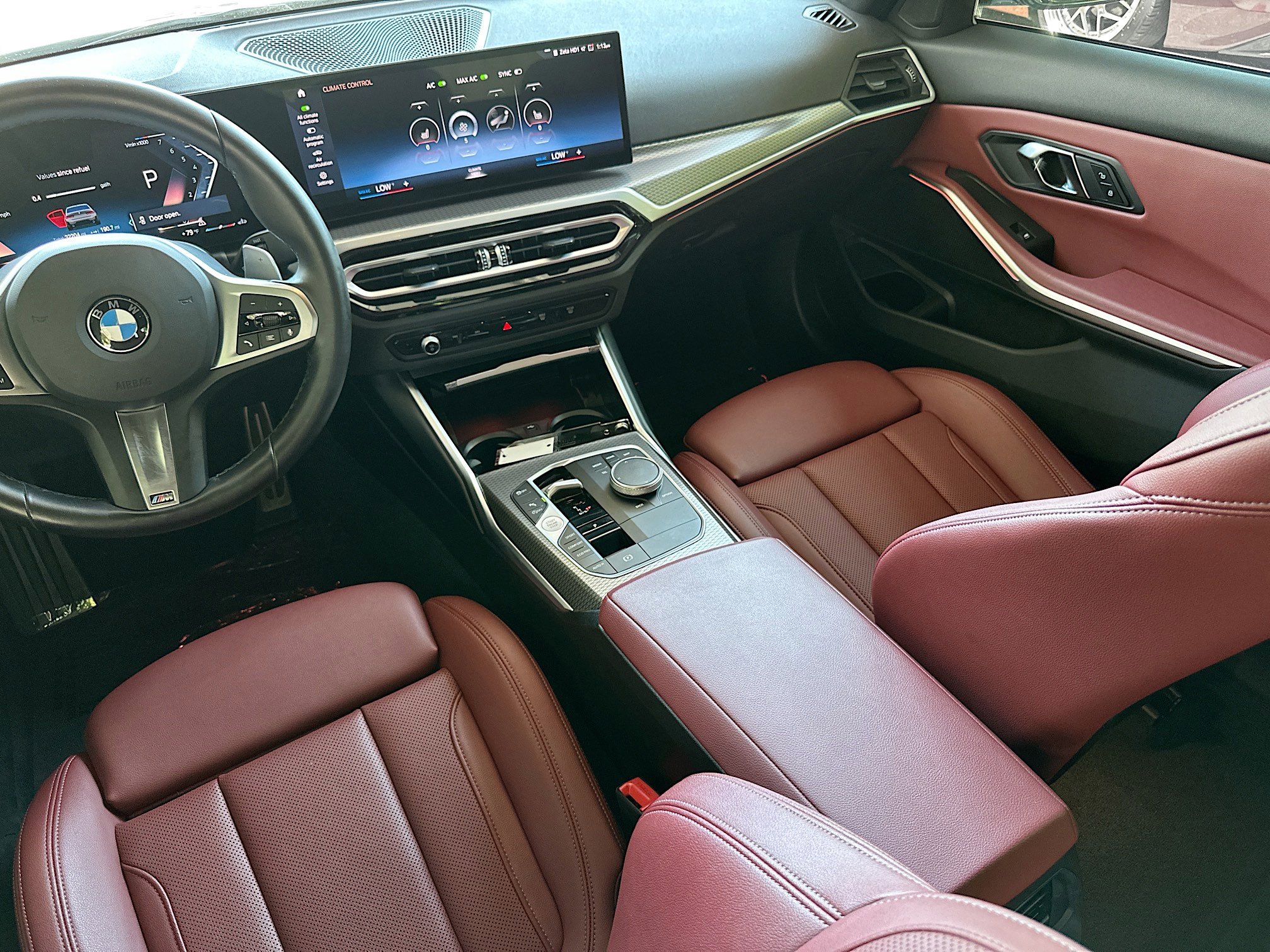 Certified 2024 BMW 330i Sedan w/ M Sport Package RWD image 24