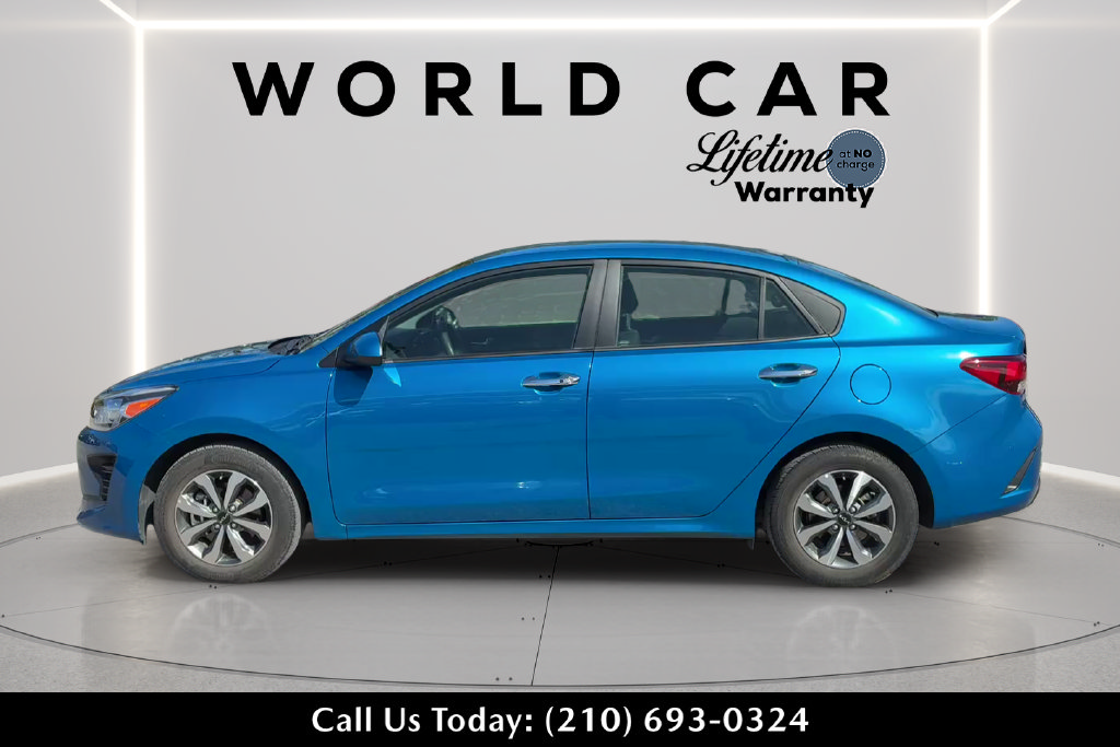 Used 2023 Kia Rio S w/ Technology Package FWD image 4