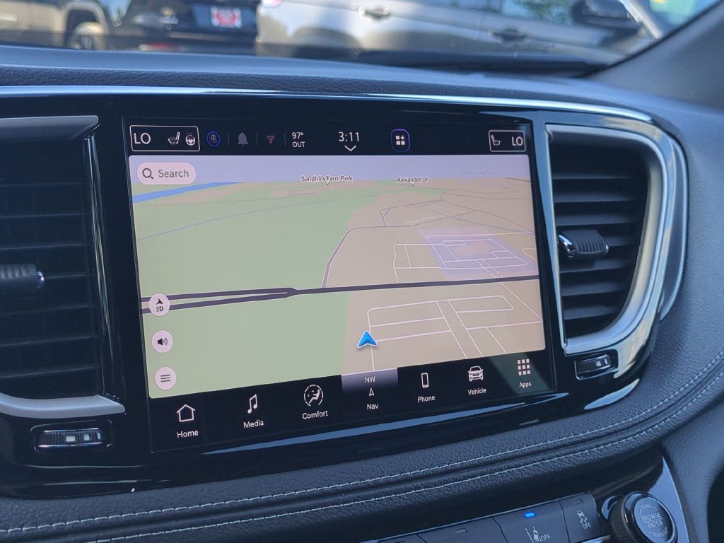 New 2027 Chrysler Pacifica Limited FWD image 23