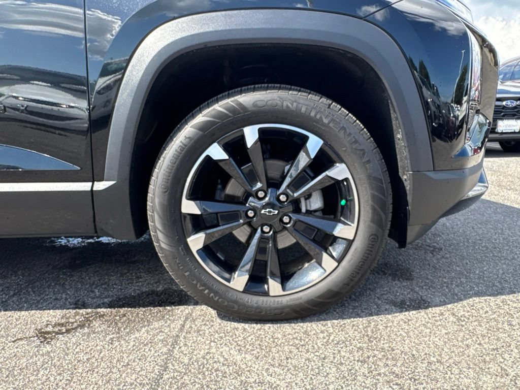 Used 2025 Chevrolet Equinox RS AWD/4WD image 26