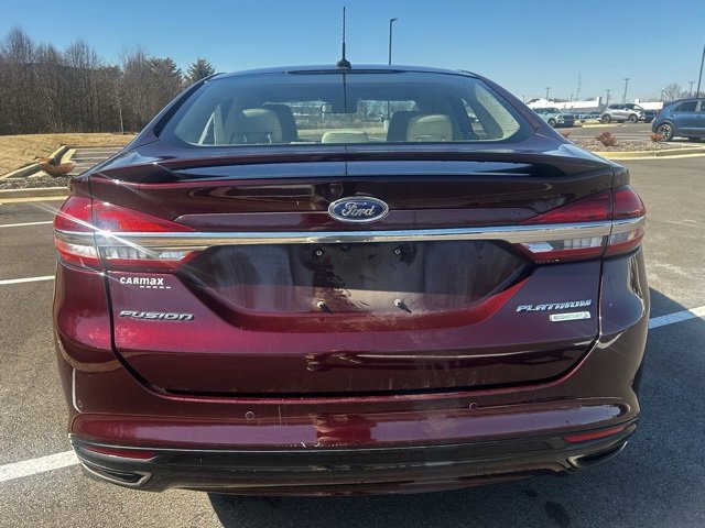 Used 2017 Ford Fusion Platinum image 5