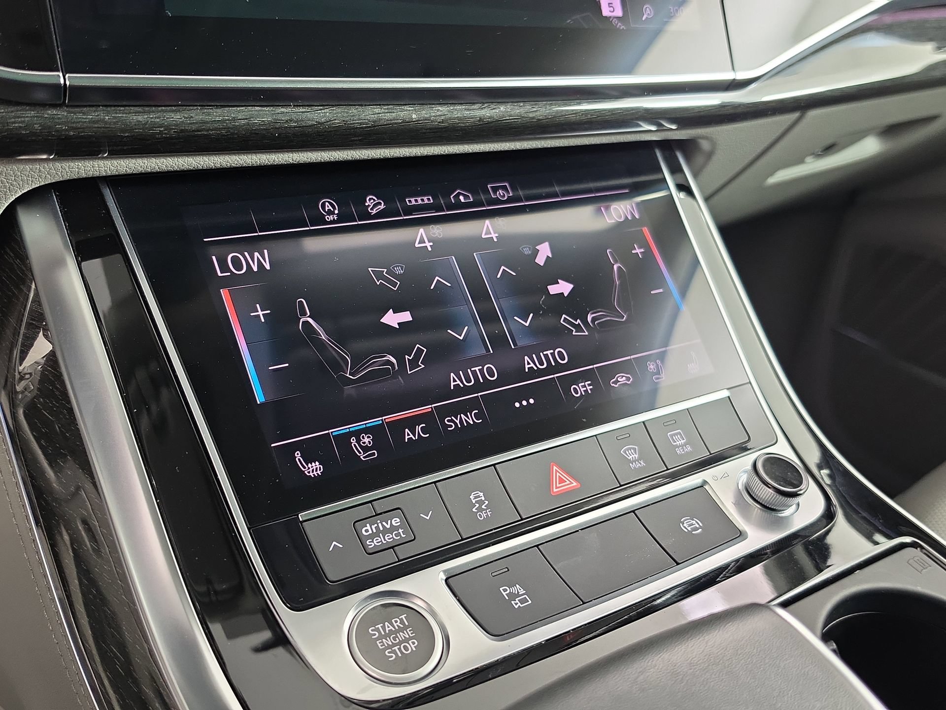 Certified 2023 Audi Q7 2.0T Premium Plus w/ Premium Plus Package AWD/4WD image 30
