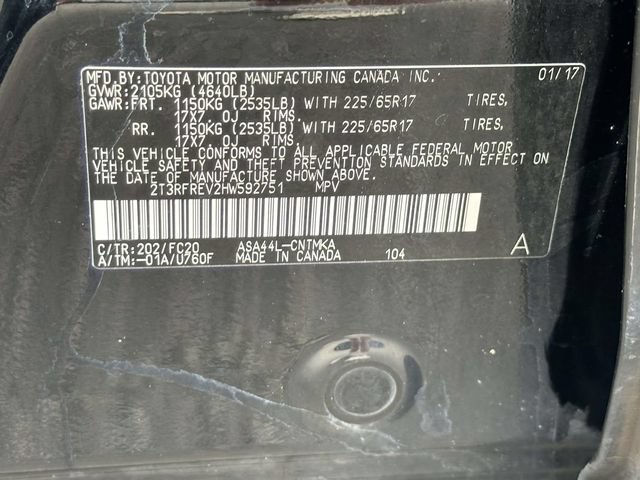 Used 2017 Toyota RAV4 XLE AWD/4WD image 30