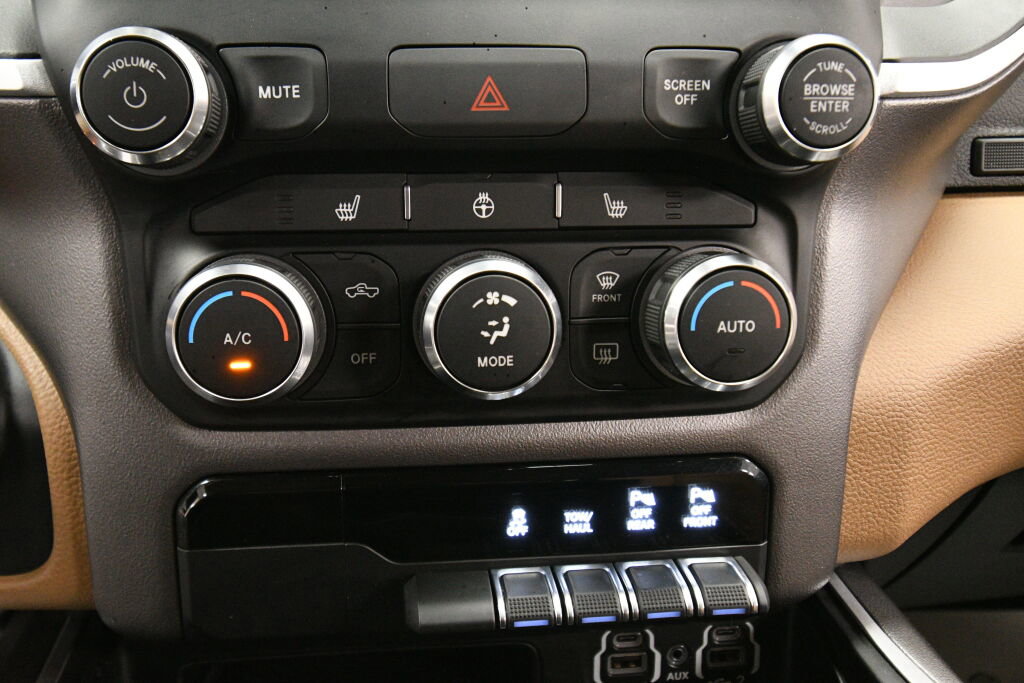 Used 2020 RAM 1500 Big Horn image 15