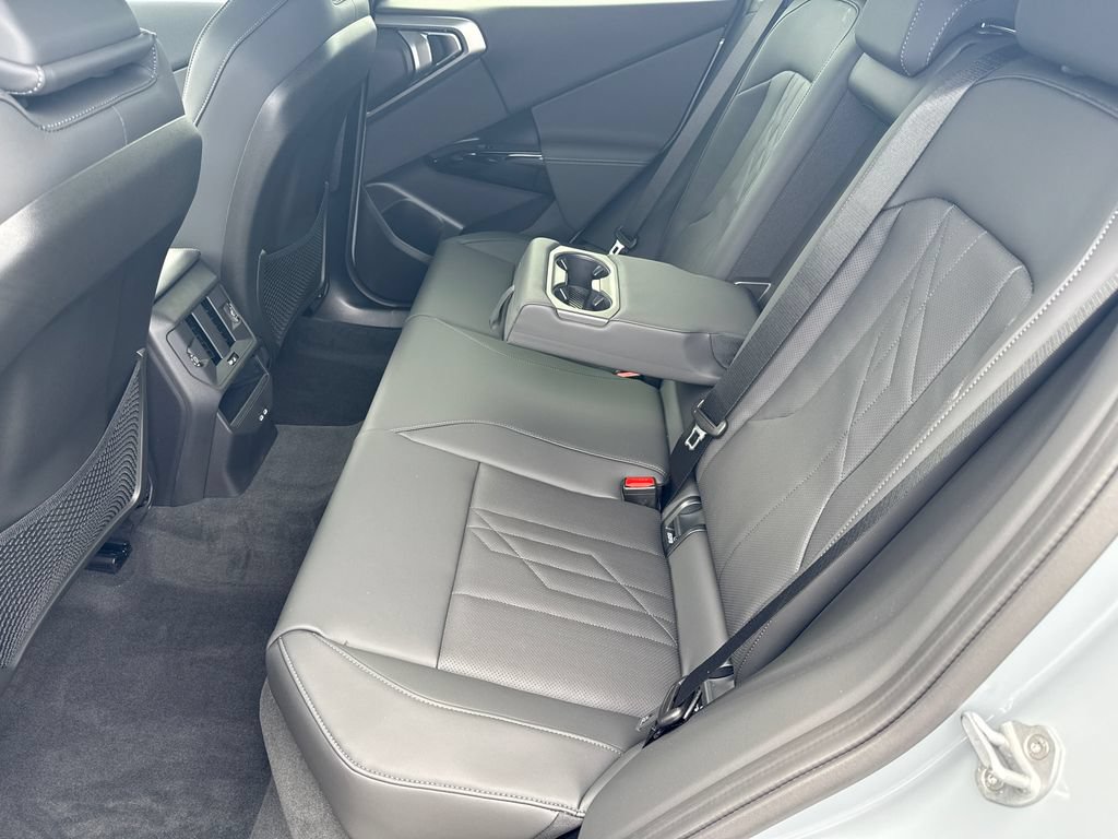 New 2026 BMW X3 xDrive30i w/ M Sport Package AWD/4WD image 16