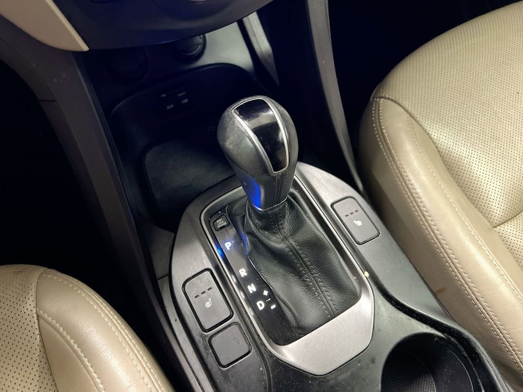 Used 2015 Hyundai Santa Fe Limited image 17