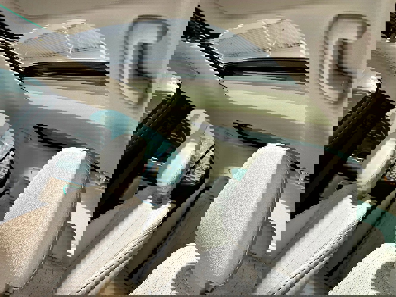 New 2026 Mercedes-Benz E 450 4MATIC Sedan image 13