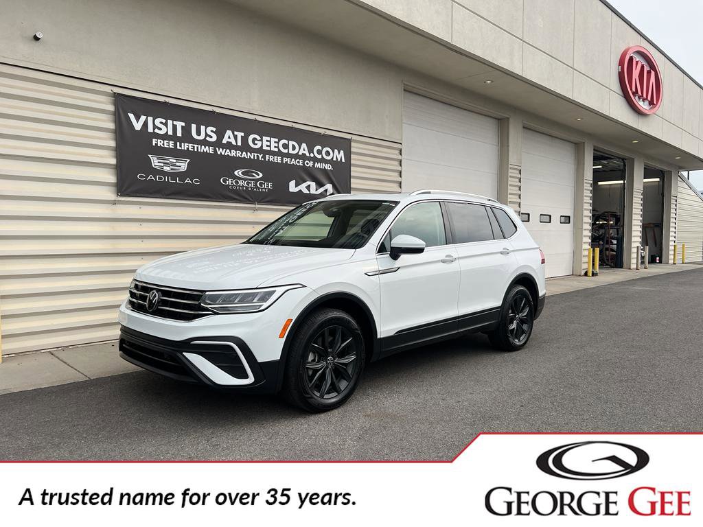 Used 2024 Volkswagen Tiguan SE